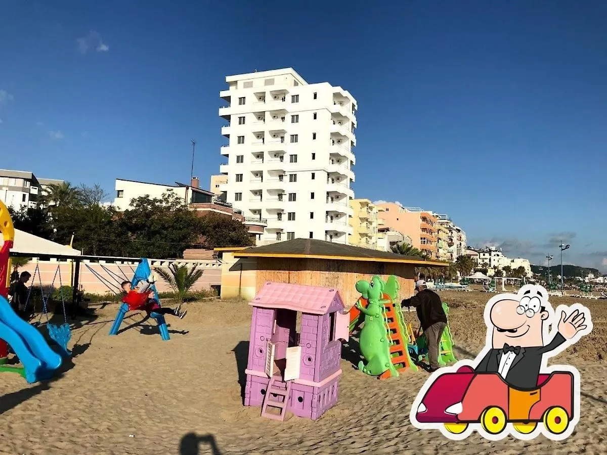 Tije'S Beach Apartment Durres
