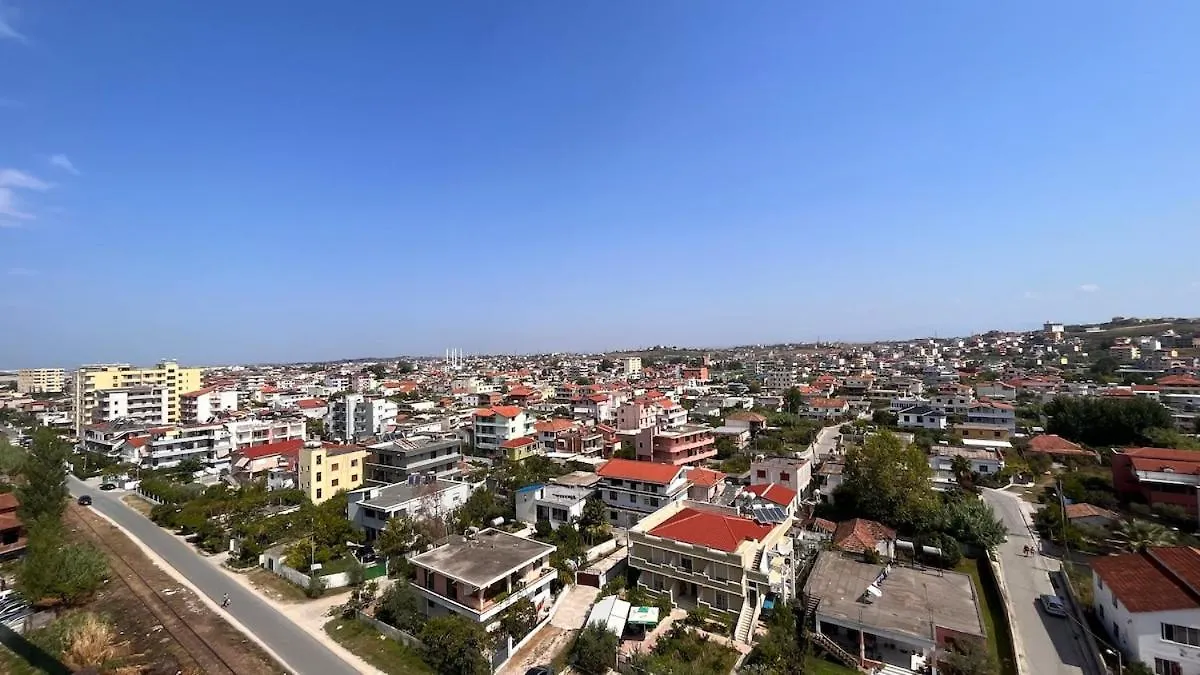 Tije'S Beach Apartment Durres
